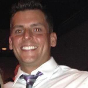 Meet your Posher, Dustin